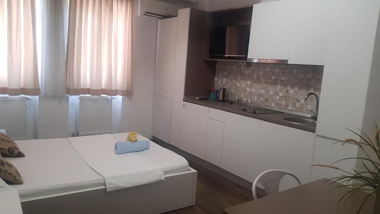 Grand Central Accommodation - Smardan Βουκουρέστι Εξωτερικό φωτογραφία