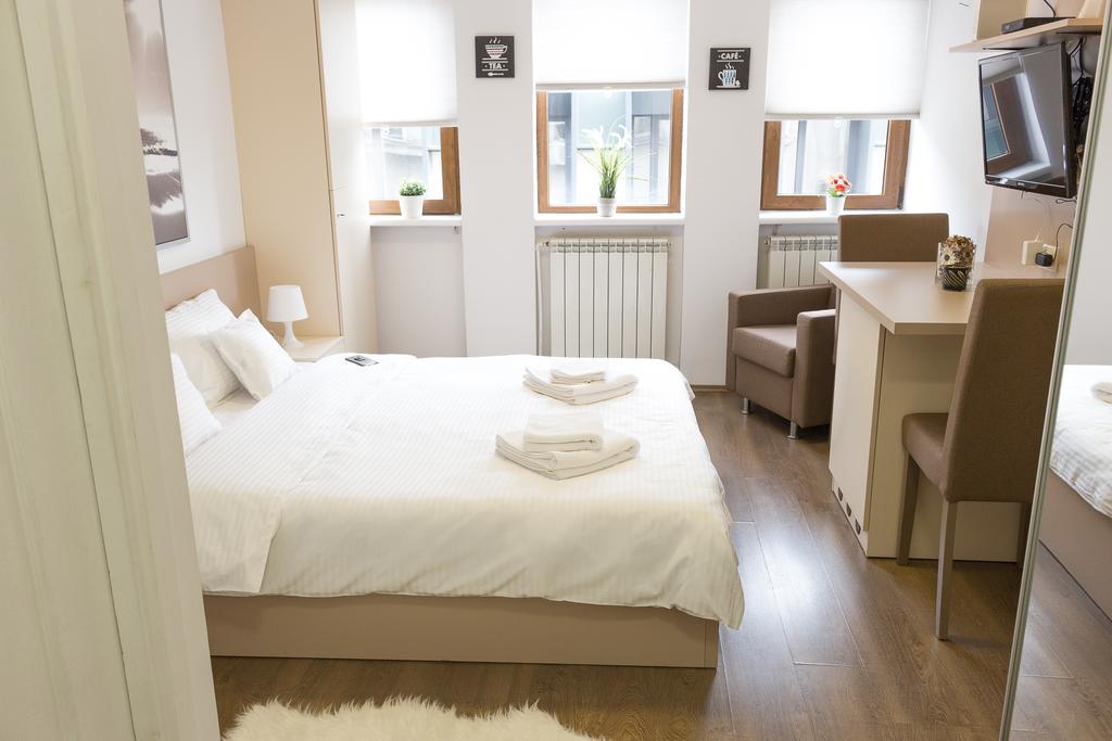 Grand Central Accommodation - Smardan Βουκουρέστι Εξωτερικό φωτογραφία