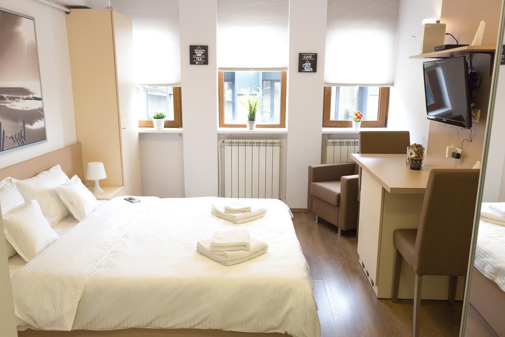 Grand Central Accommodation - Smardan Βουκουρέστι Εξωτερικό φωτογραφία