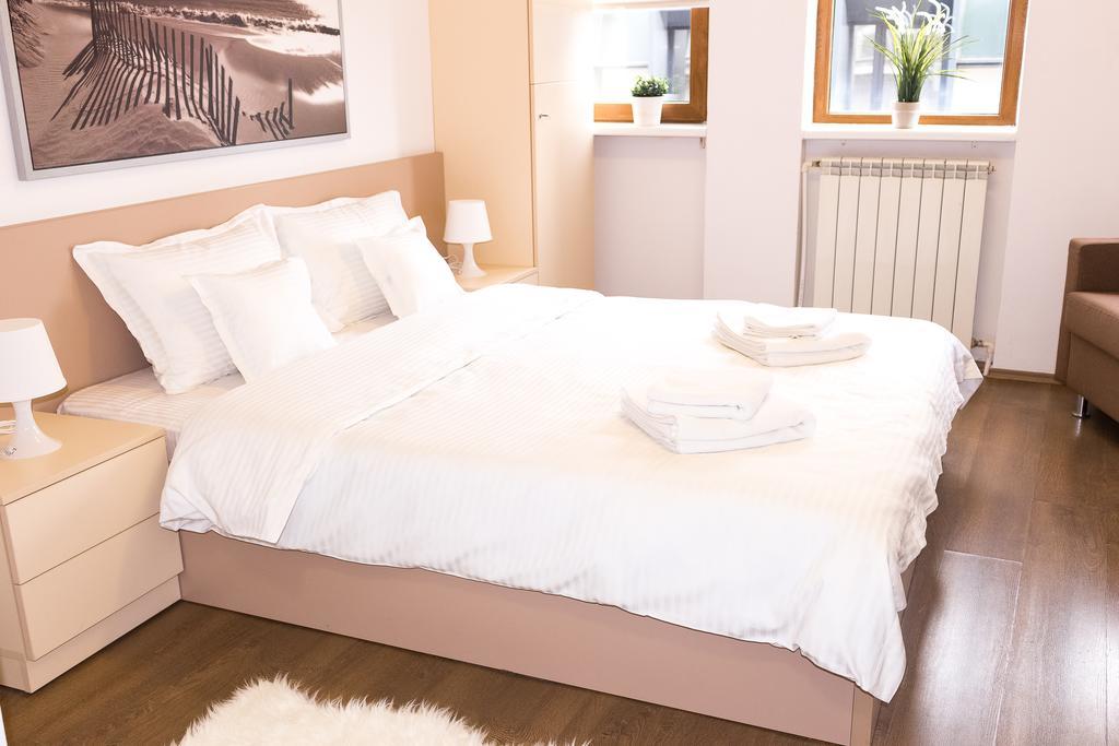 Grand Central Accommodation - Smardan Βουκουρέστι Εξωτερικό φωτογραφία